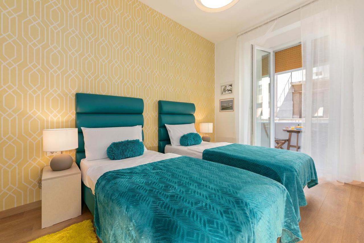 Preziosa Hotel Pula Buitenkant foto